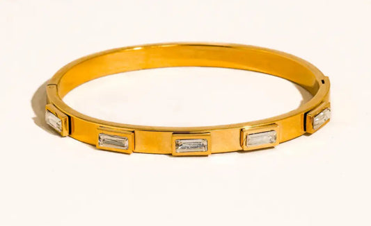 Horizontal emerald cut cuff