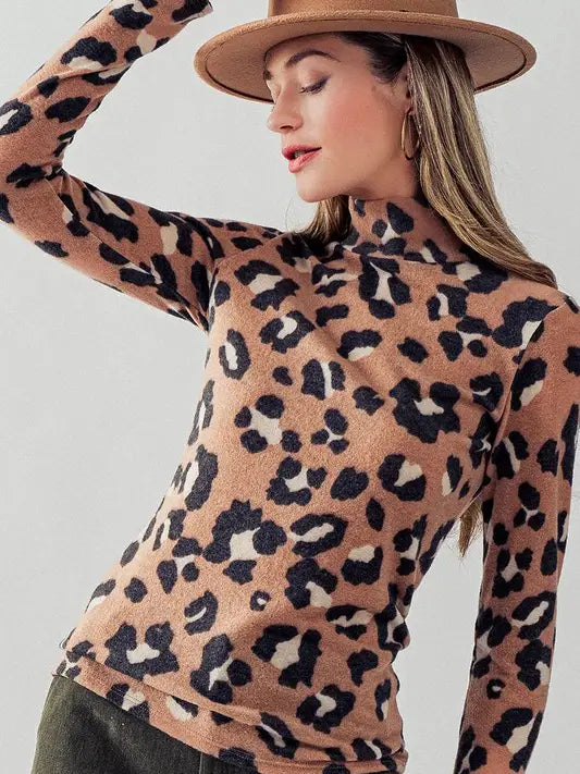 Hailee Cozy Leopard Print Rib Top
