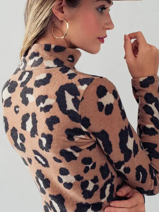 Hailee Cozy Leopard Print Rib Top